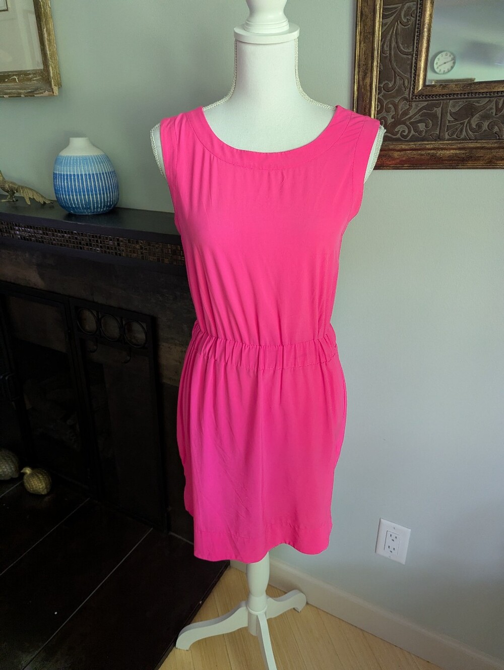 Athleta Women's Pink Astra Sleeveless Dress Paradise Pink Elastic Waist Beach